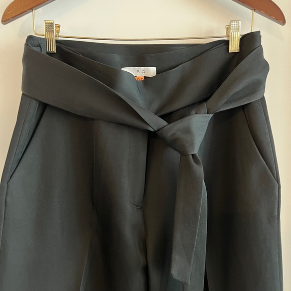 IRO (16S) Sheava Crop Tapered Trouser - Picture 4 of 11